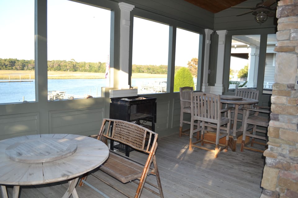 Screen Porch (main)