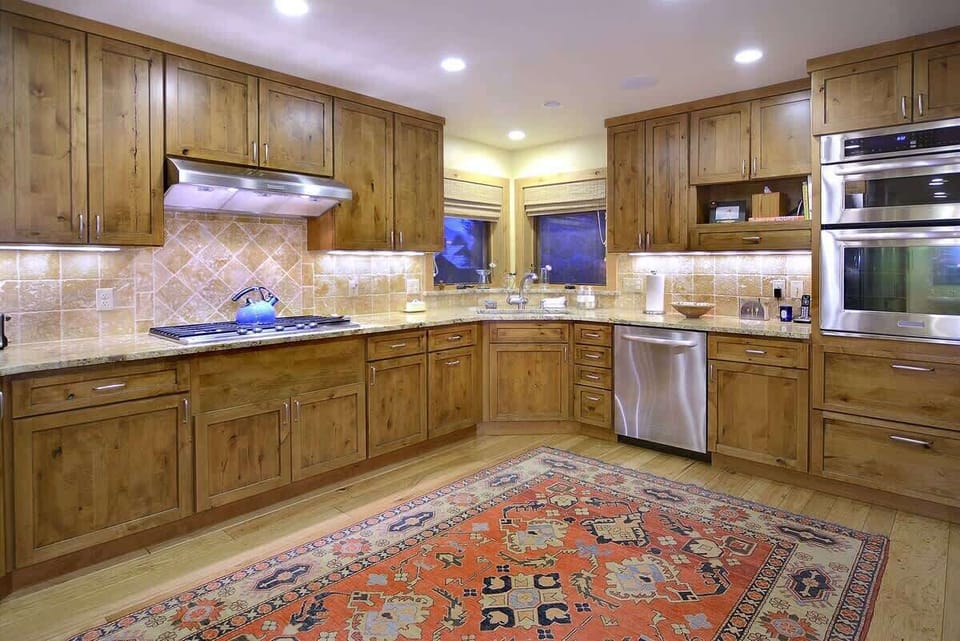 Spacious Kitchen