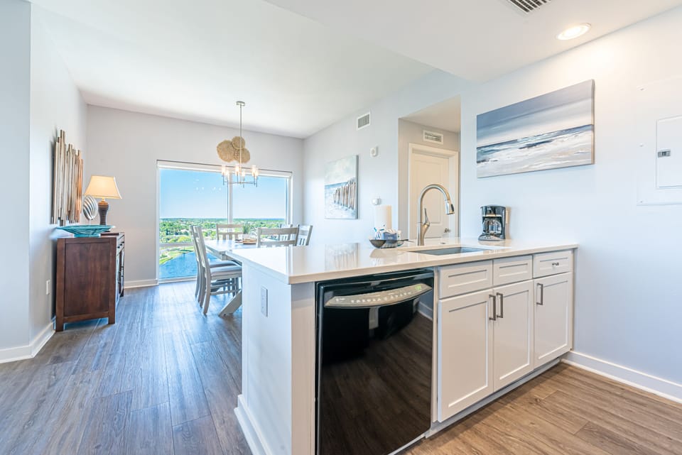 Kitchen, Dining with a View