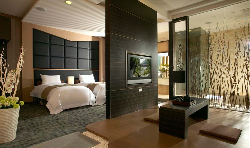 Superior Double Room | Desk, free WiFi, bed sheets