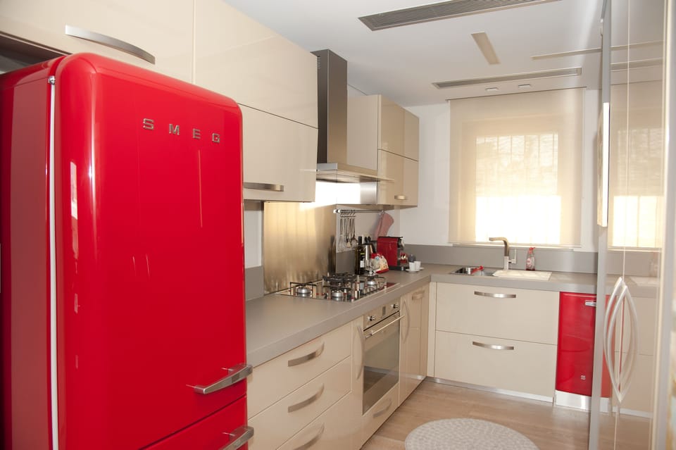 Apartment | Private kitchen | Full-size fridge, microwave, oven, stovetop