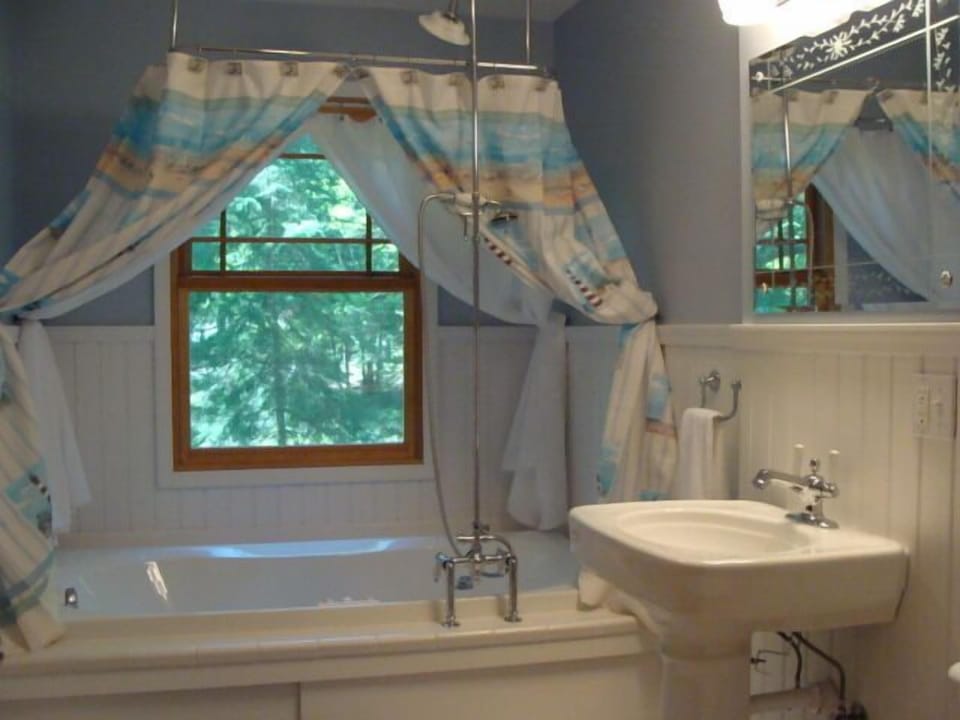 Upstairs bath