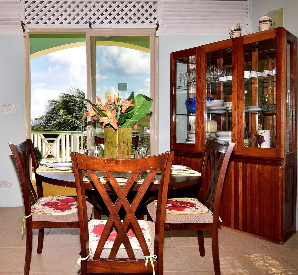 Dinning Room 