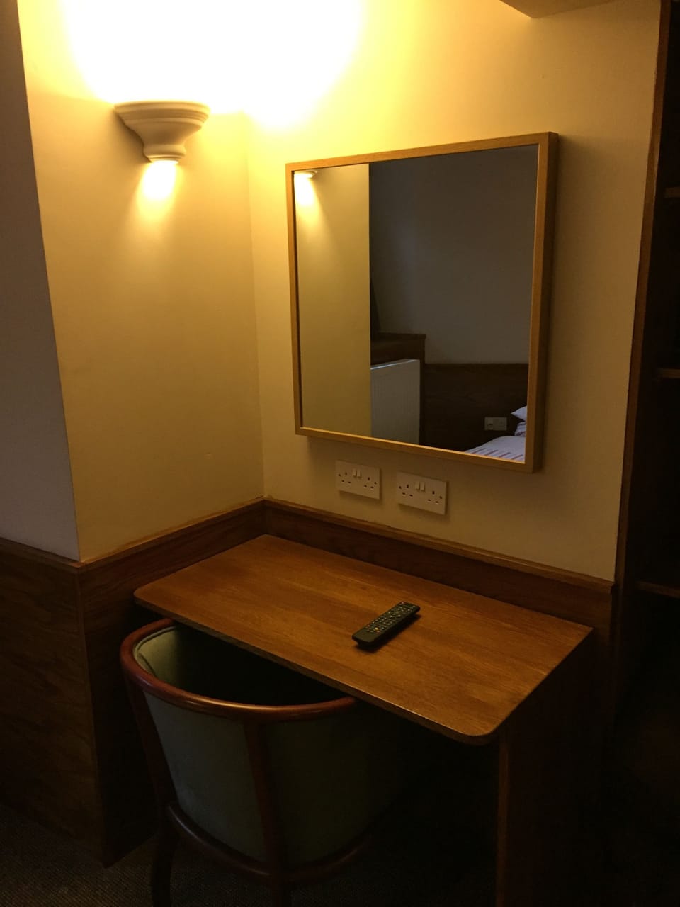 Double Room, Ensuite | Individually decorated, individually furnished, iron/ironing board