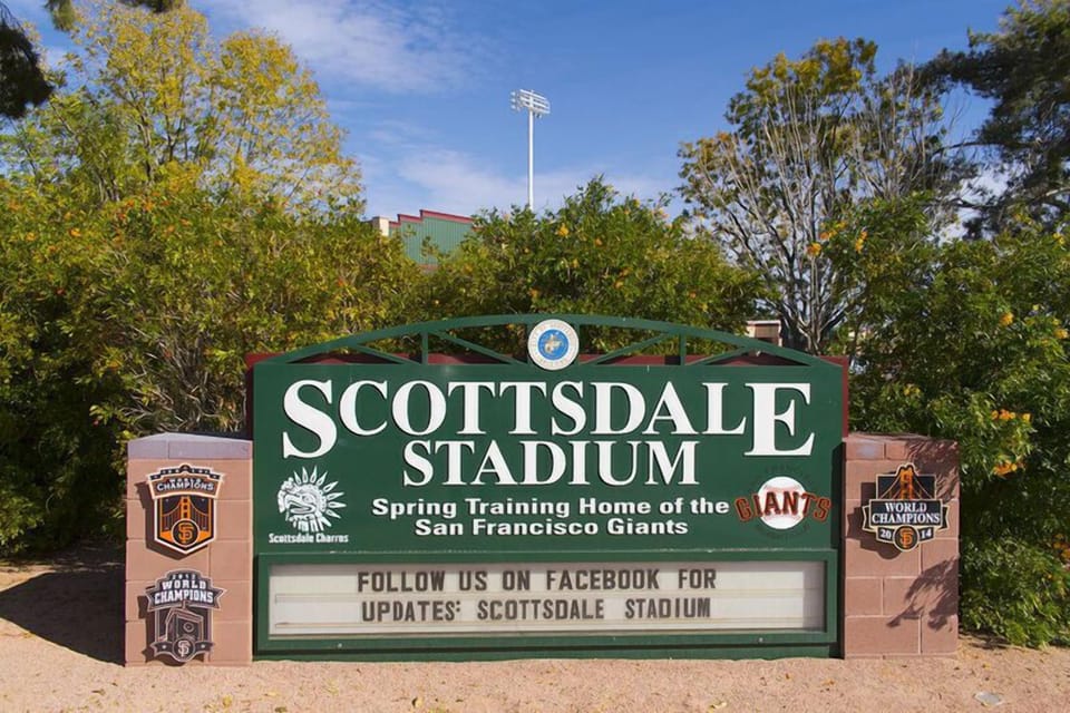3 Miles to Scottsdale Stadium- Home to San Francisco Giants Spring Training!