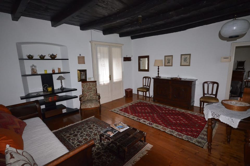 Apartment, 1 Bedroom | Living room