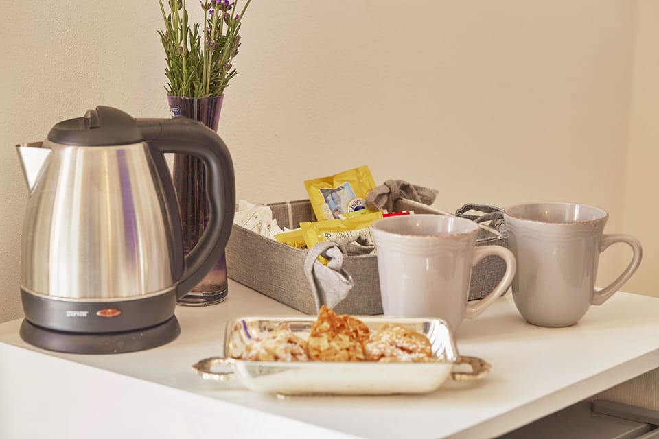 Double Room (Dina) | Coffee and/or coffee maker