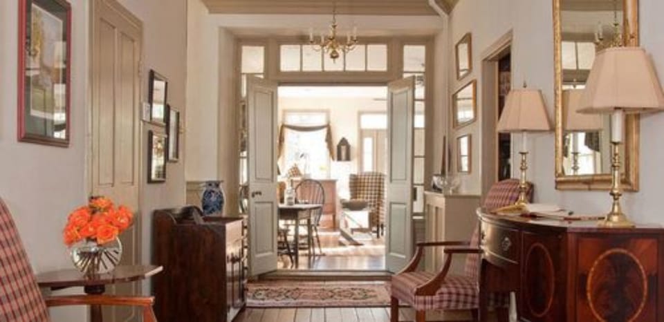 The Wayside Inn Bed & Breakfast Bed and Breakfast in Ellicott City