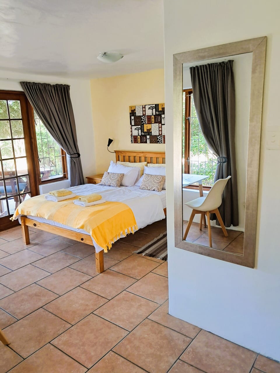 Standard Double Room, Patio | 1 bedroom, in-room safe, individually decorated, individually furnished
