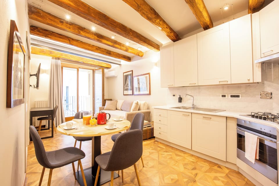 Apartment, Multiple Beds, Non Smoking, Balcony | Living area | Flat-screen TV