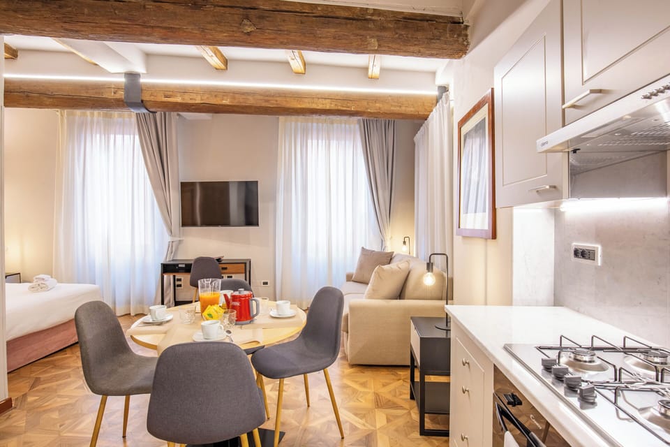 Classic Apartment | Living area | Flat-screen TV