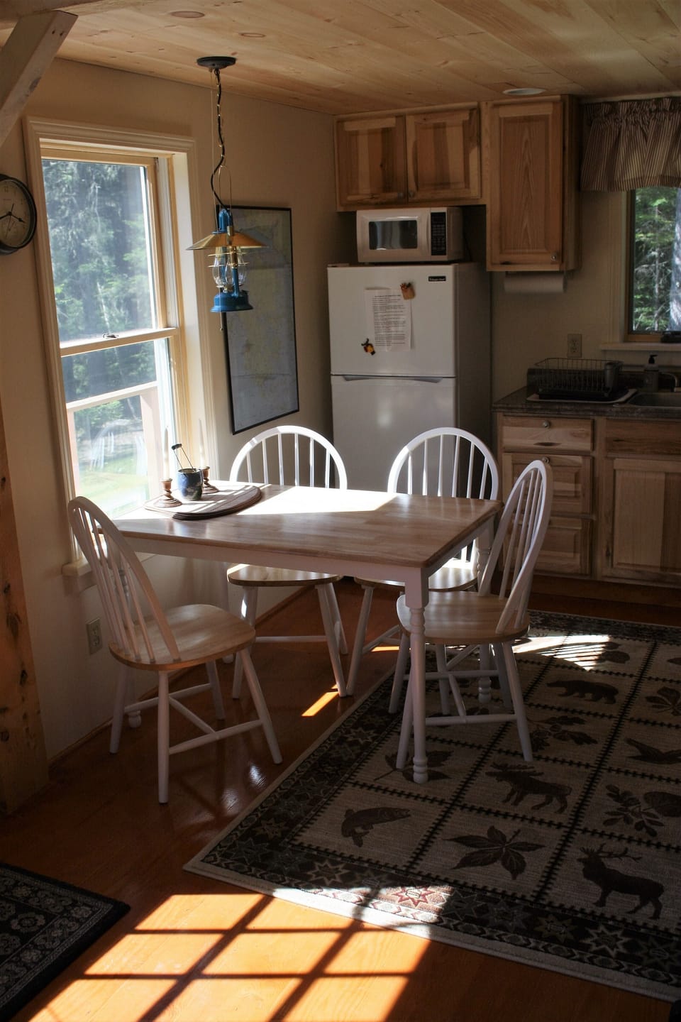 Kitchen table seats 4