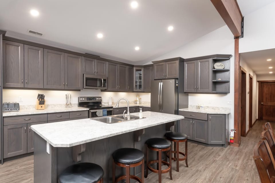 Aspen Cabin Vacation Rental w/ Sauna Option! (1390)
