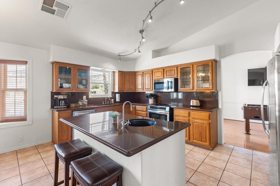 Fully equipped kitchen perfect for preparing lovely meals while enjoying the waterfront views