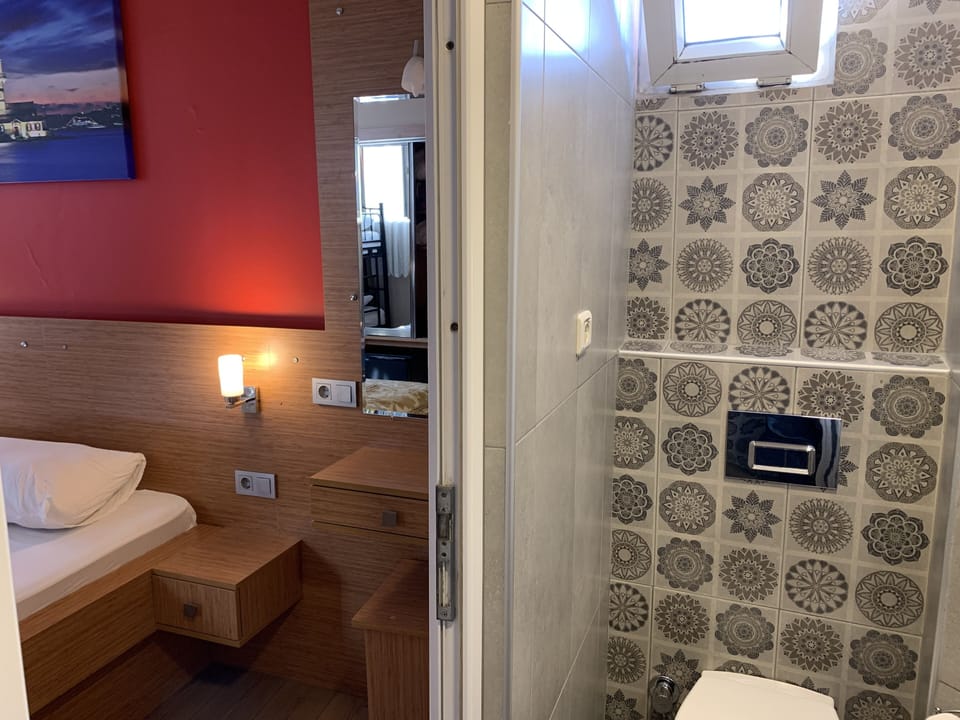Free toiletries, hair dryer