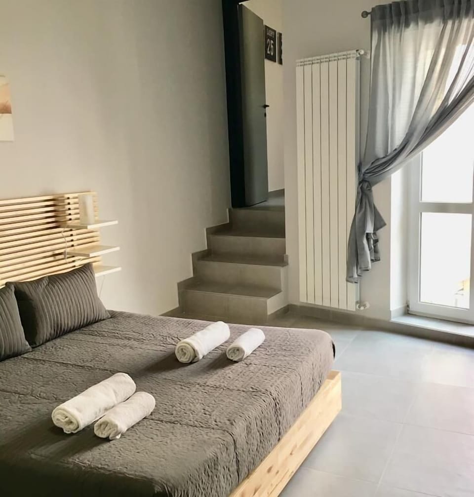 Standard Double Room, Courtyard View | Blackout drapes, free WiFi, bed sheets
