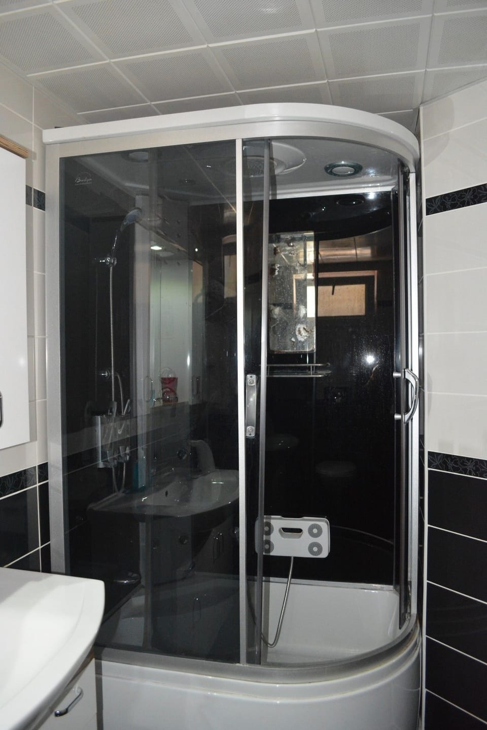 Bathroom shower