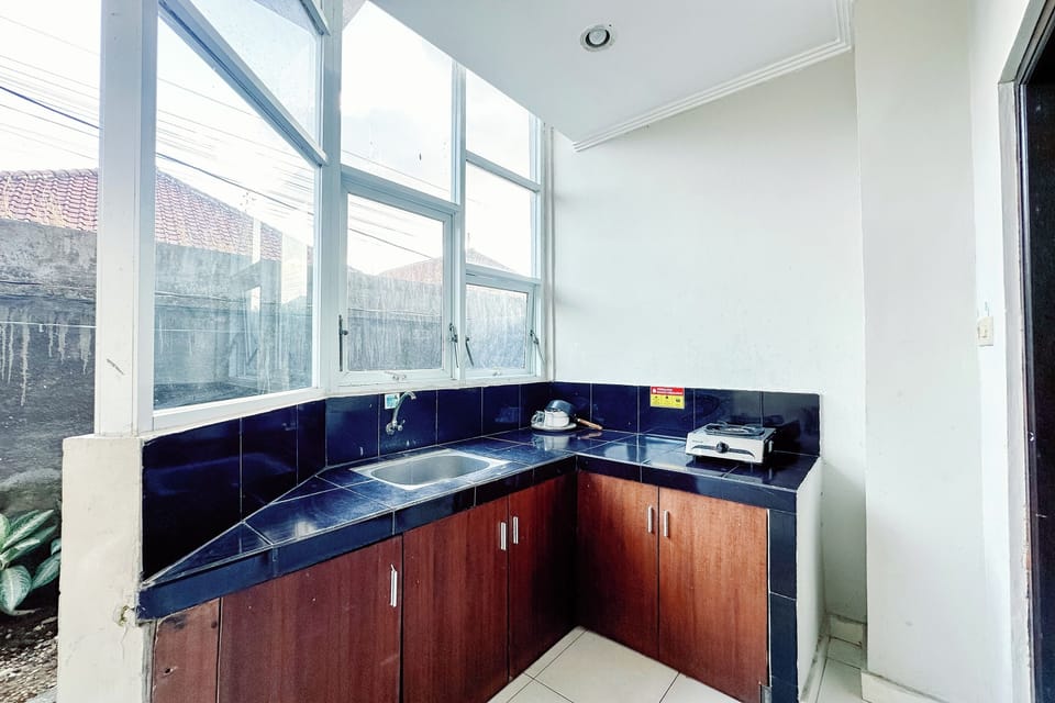 Family Room | Private kitchen