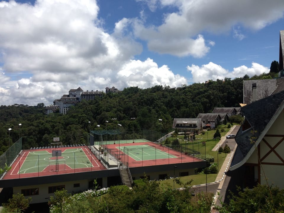 Sport court