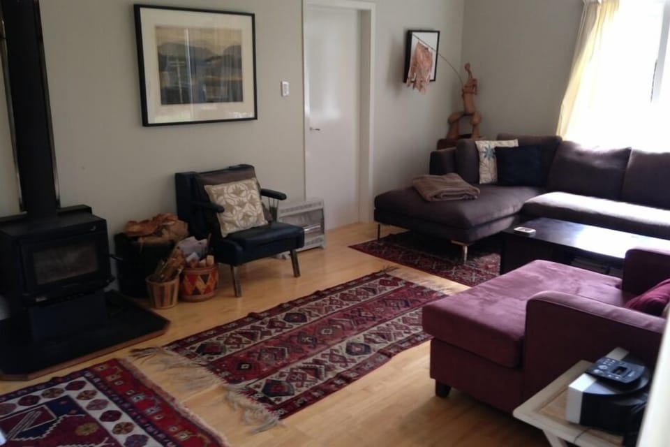 Living area part 2