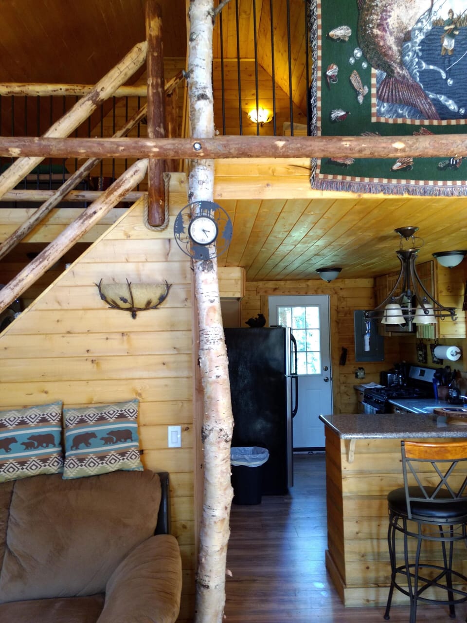 Mama Bear Cabin-Soldotna-Family and Fisherman Friendly! Alaska Building a Dream Cabin in Sterling
