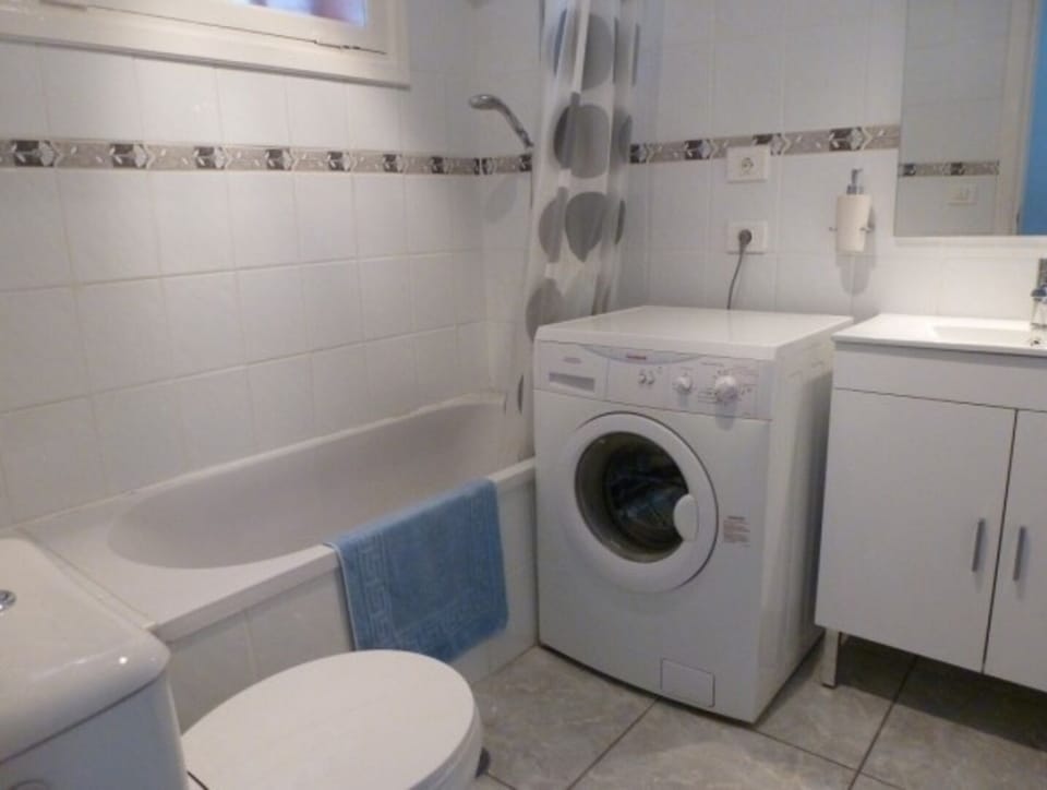 Bathroom/washer