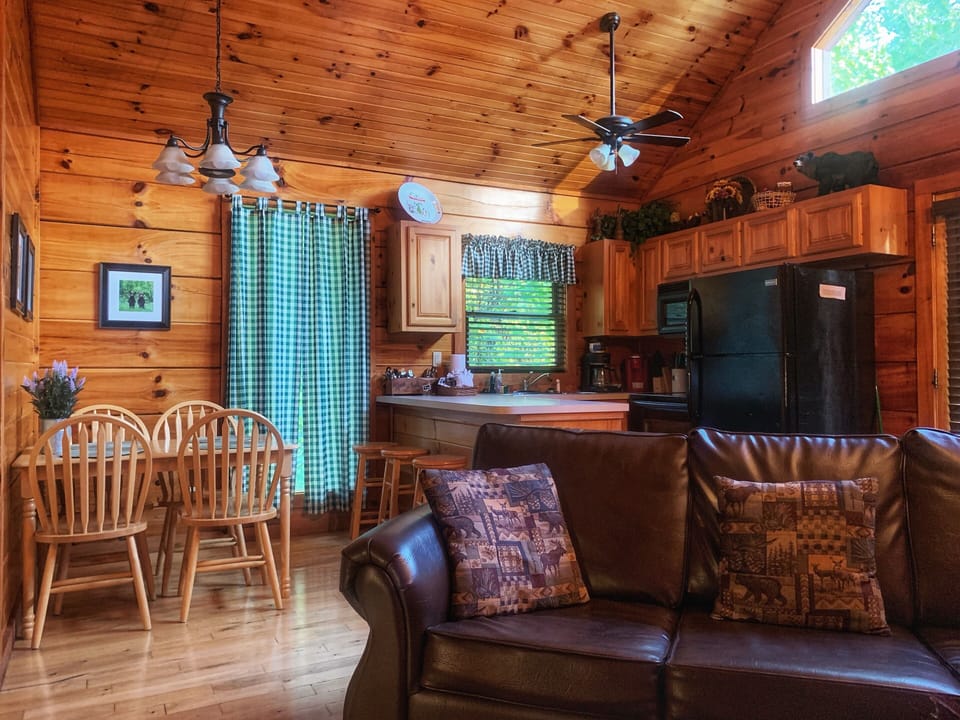 Open Floor Plan Great For Families 