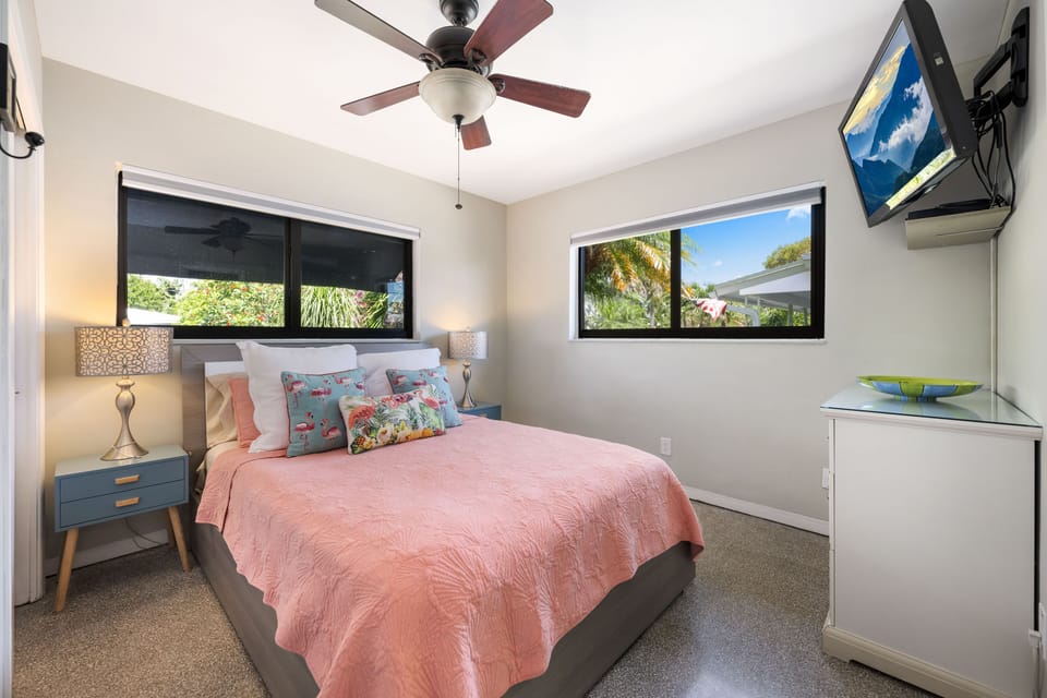 Queen Bedroom with Ensuite