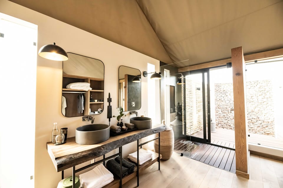 Shower, eco-friendly toiletries, hair dryer, towels