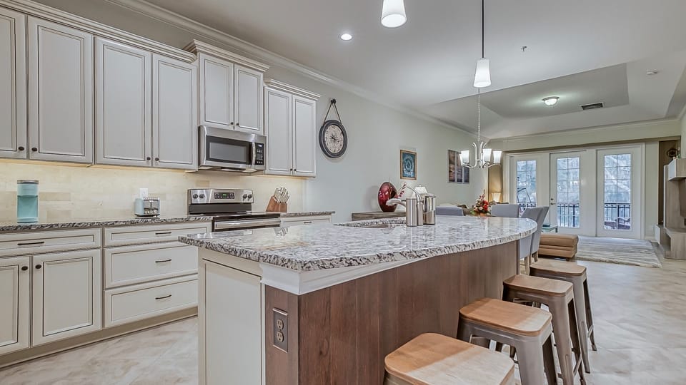 Kitchen with California Island