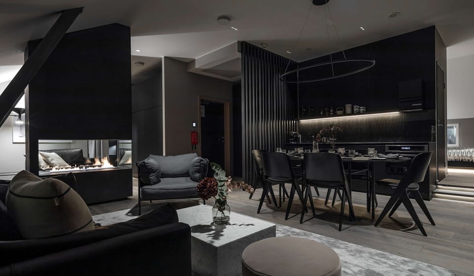 Revontuli [The Northern Lights] | Private kitchen | Fridge, microwave, stovetop, dishwasher