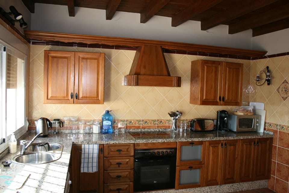 Well equipped kitchen