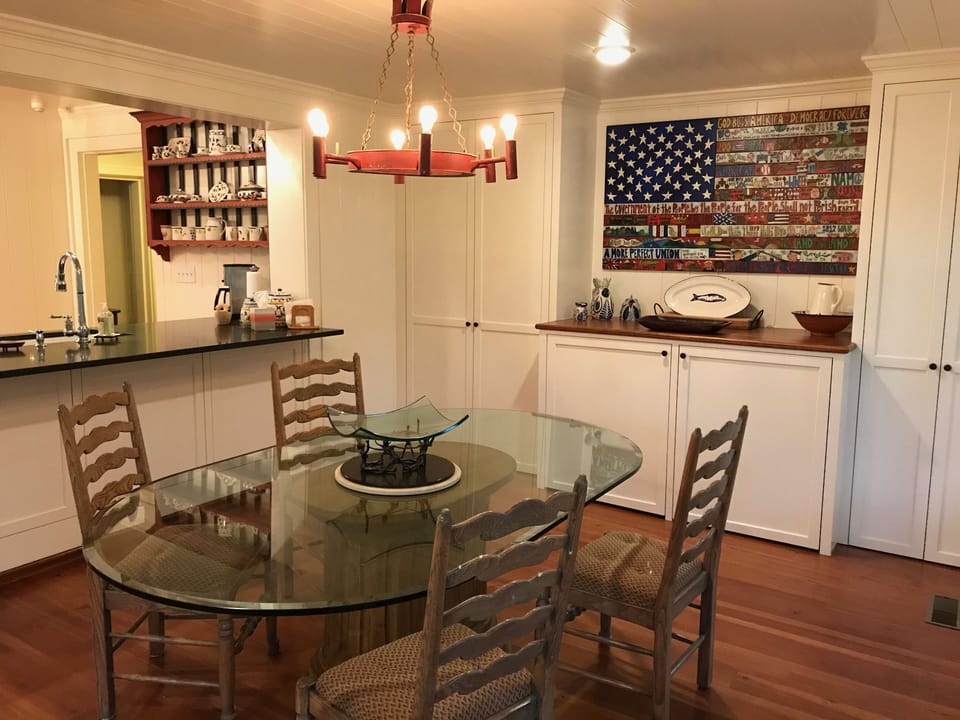 Kitchen and breakfast room
