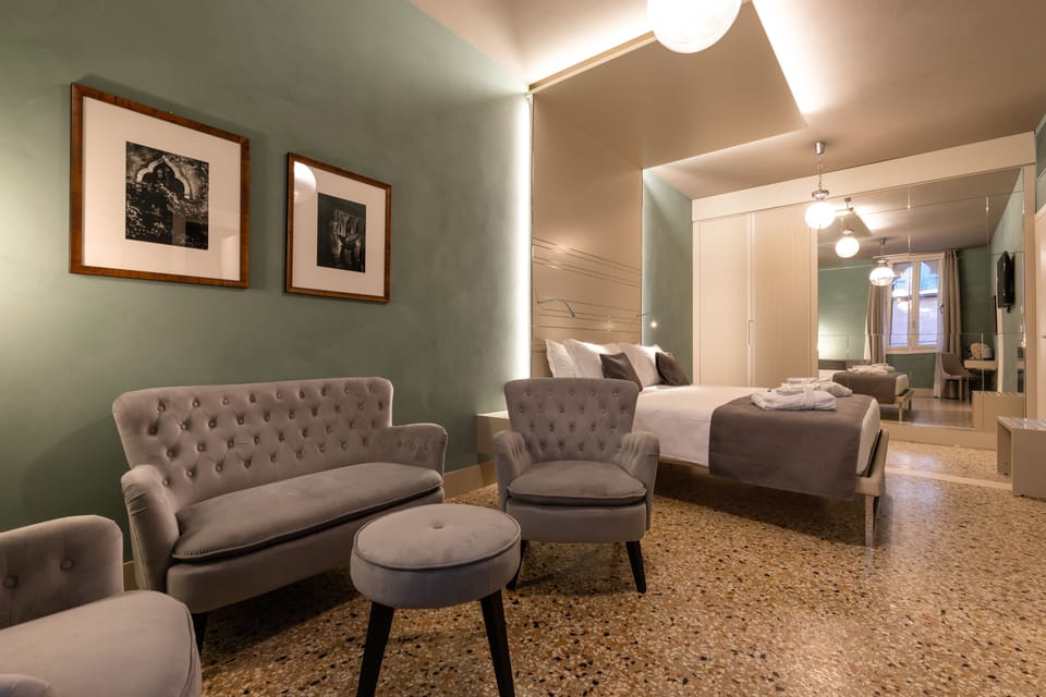 Junior Suite | Desk, free WiFi, bed sheets