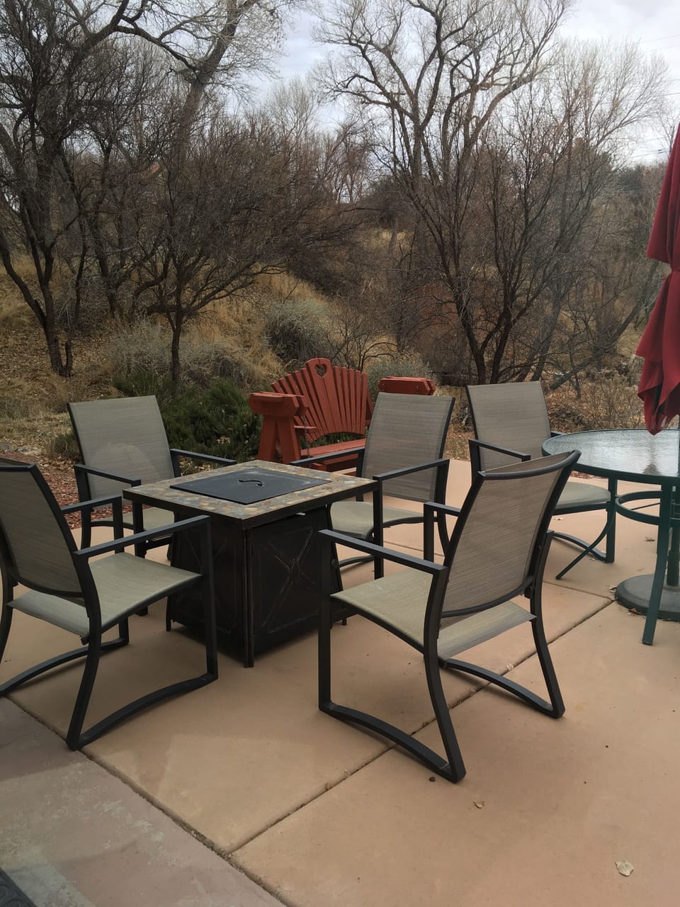 Fire pit table 