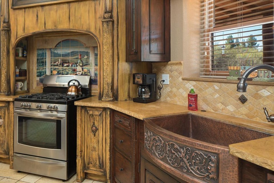 Farm Sink fully stocked kitchen 