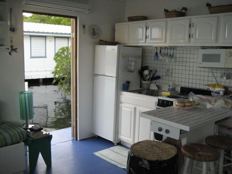 Living and kitchen