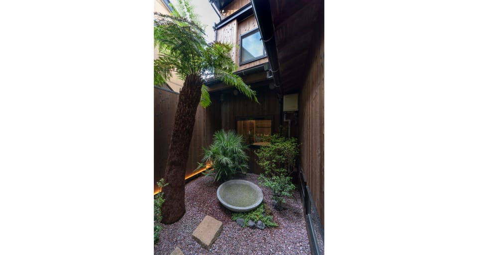 Private Vacation Home | Garden view