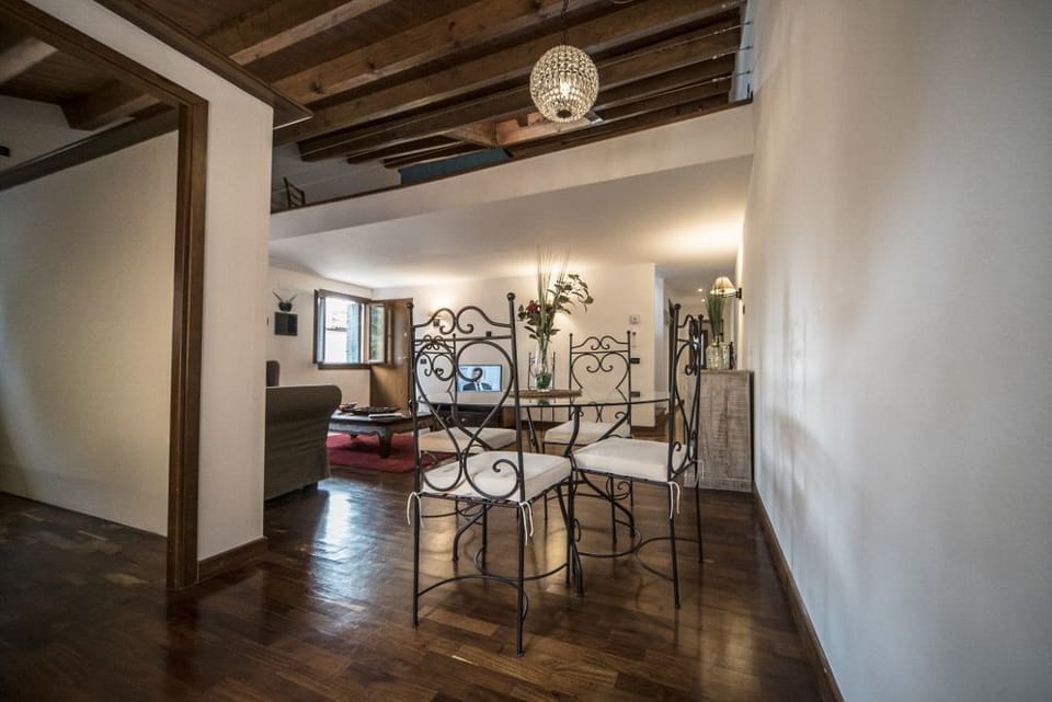 Apartment, 2 Bedrooms | Interior