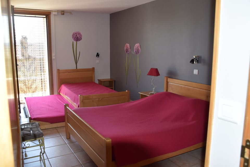 Family Double Room | Individually decorated, individually furnished, desk, blackout drapes