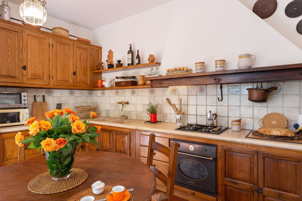 Villa, 3 Bedrooms | Private kitchen | Full-size fridge, microwave, oven, stovetop