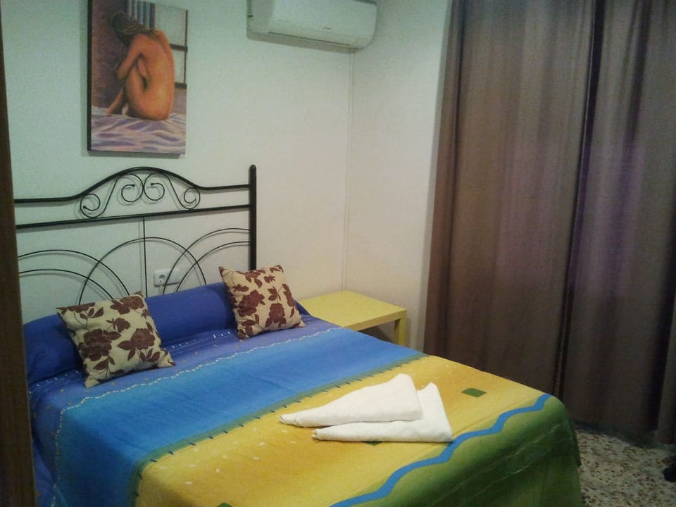 Desk, cribs/infant beds, rollaway beds, free WiFi