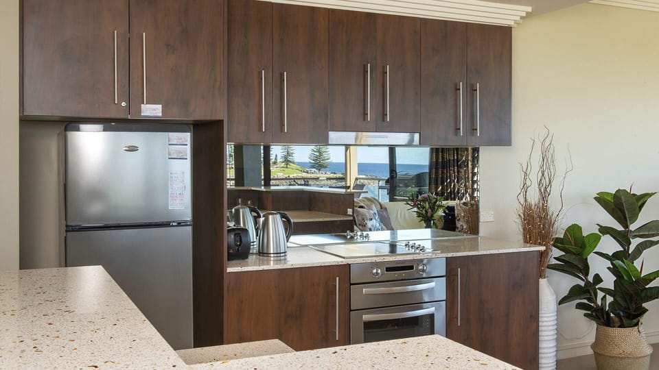 Apartment 602 Sebel Kiama | Kitchen
