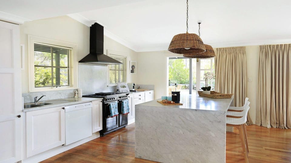 Dove Cottage | Kitchen | Dishwasher | Fully equipped kitchen