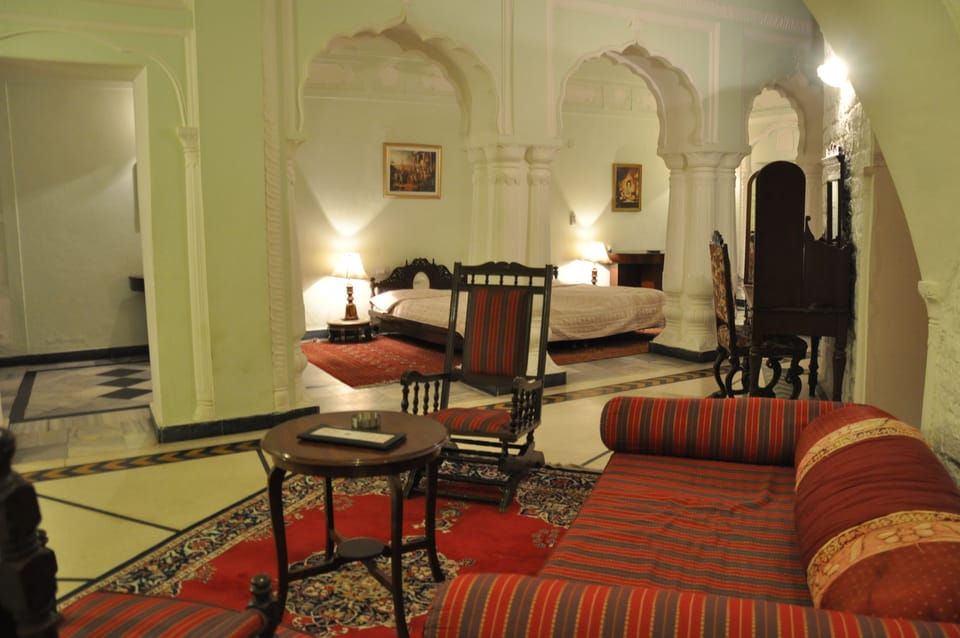 Deluxe Suite | Desk, rollaway beds, free WiFi