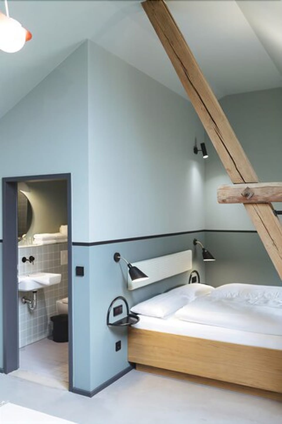 Family Room, Accessible | Minibar, desk, soundproofing, free cribs/infant beds
