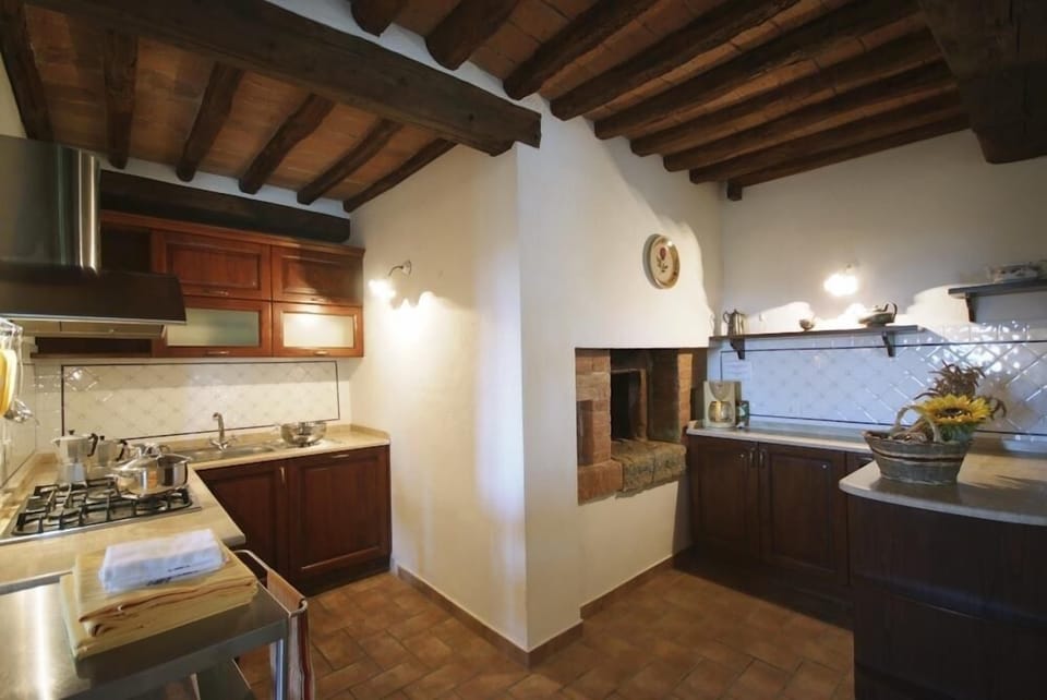 Villa, 2 Bedrooms | Private kitchen | Full-size fridge, oven, stovetop, dishwasher