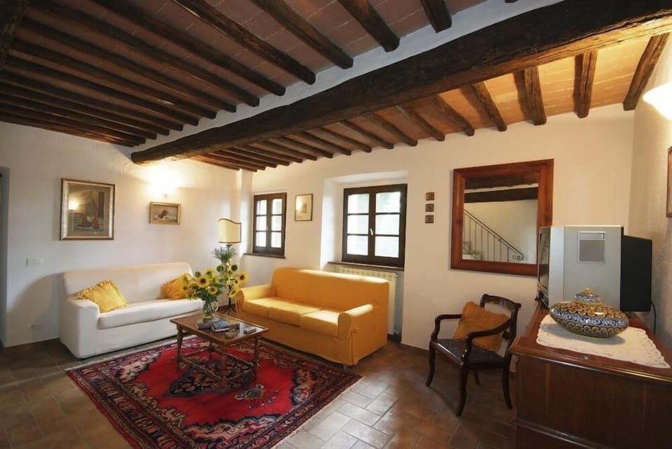 Villa, 2 Bedrooms | Living area | TV
