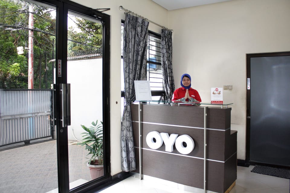 Hotel O Cempaka Place Homestay Hotel in Jakarta