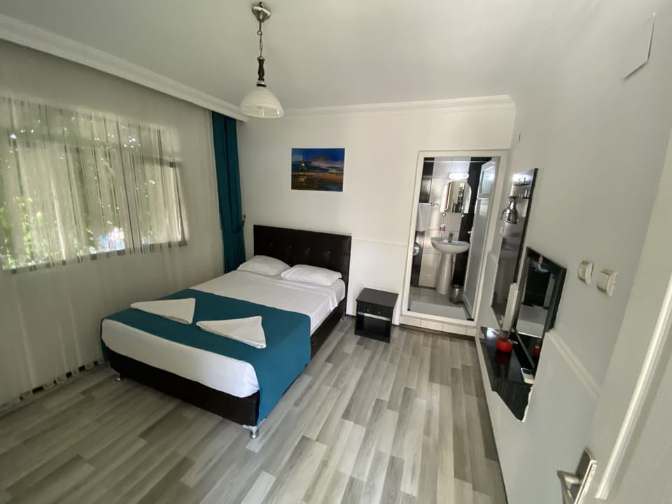 Blackout drapes, soundproofing, WiFi (free), bed sheets